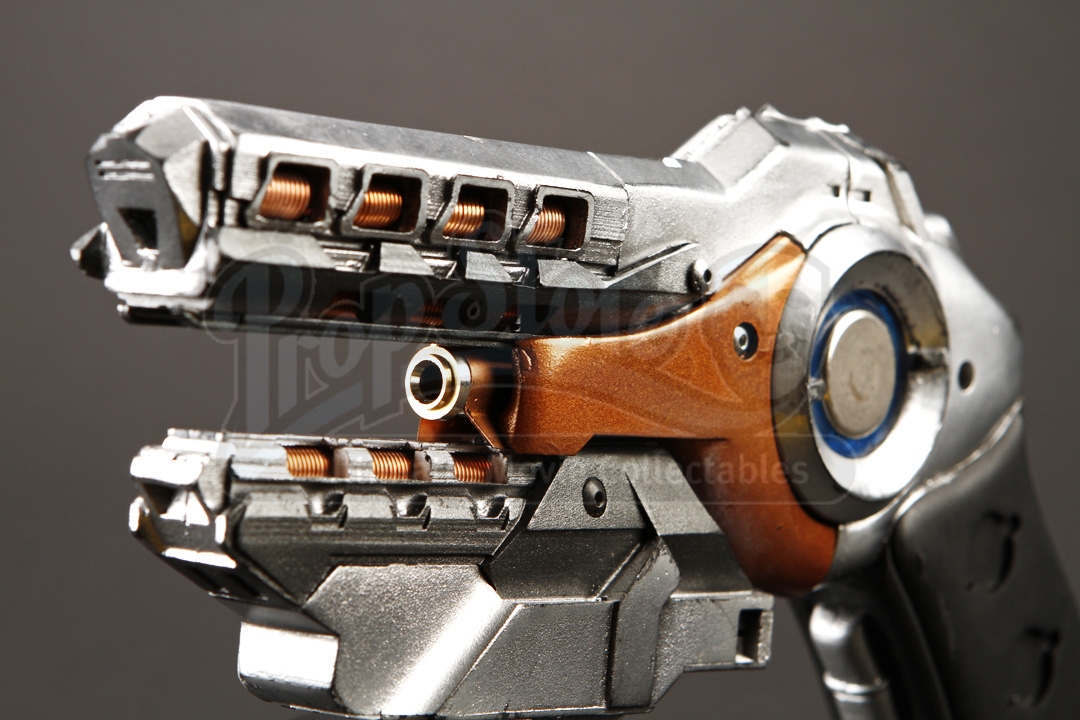 ENDER'S GAME Stunt Resin Flash Gun 02 Current price 900