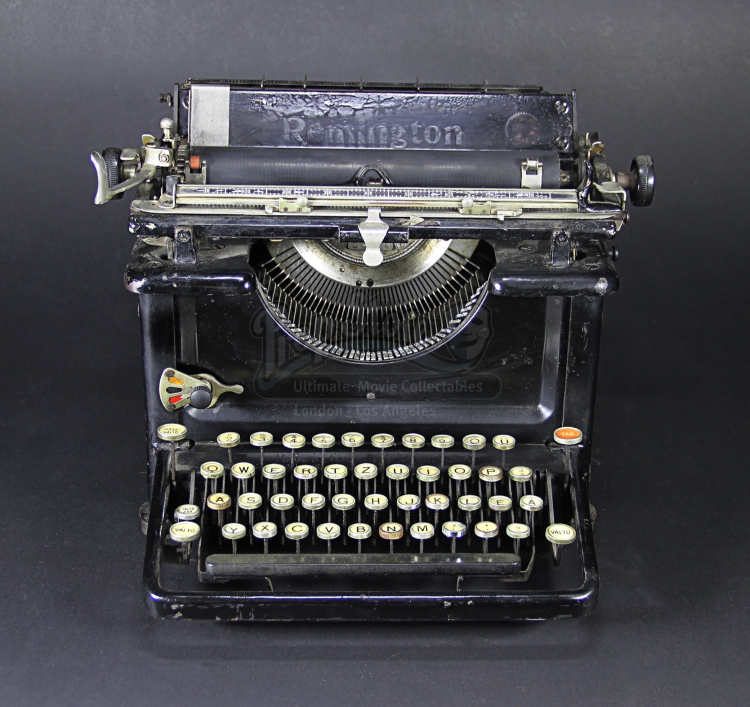 typewriter horror