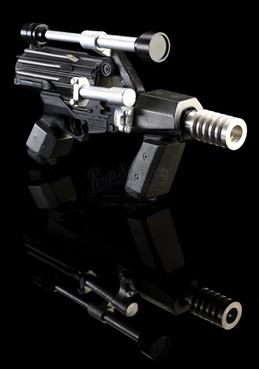 A Royal Naboo Guard's CR-2 Blaster from Star Wars: ThePhantom Menace ...