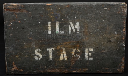 Industrial Light Magic Ilm Apple Box Current Price 1600 Industrial Light Magic Ilm Apple Box Current Price 1600
