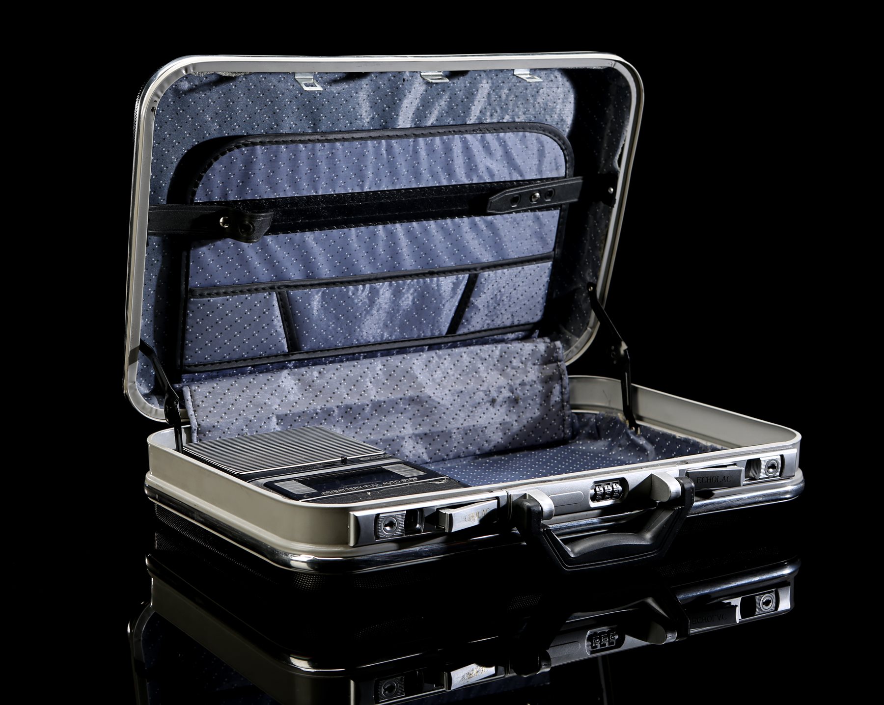 Season 1 Episode 6 EXPLOSIVOSJaime’s (German De Greiff) Suitcase