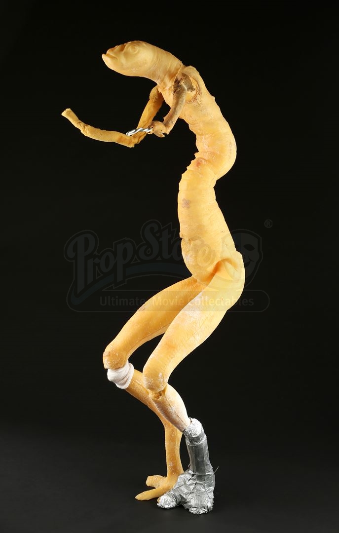 MEN IN BLACK II (2002)