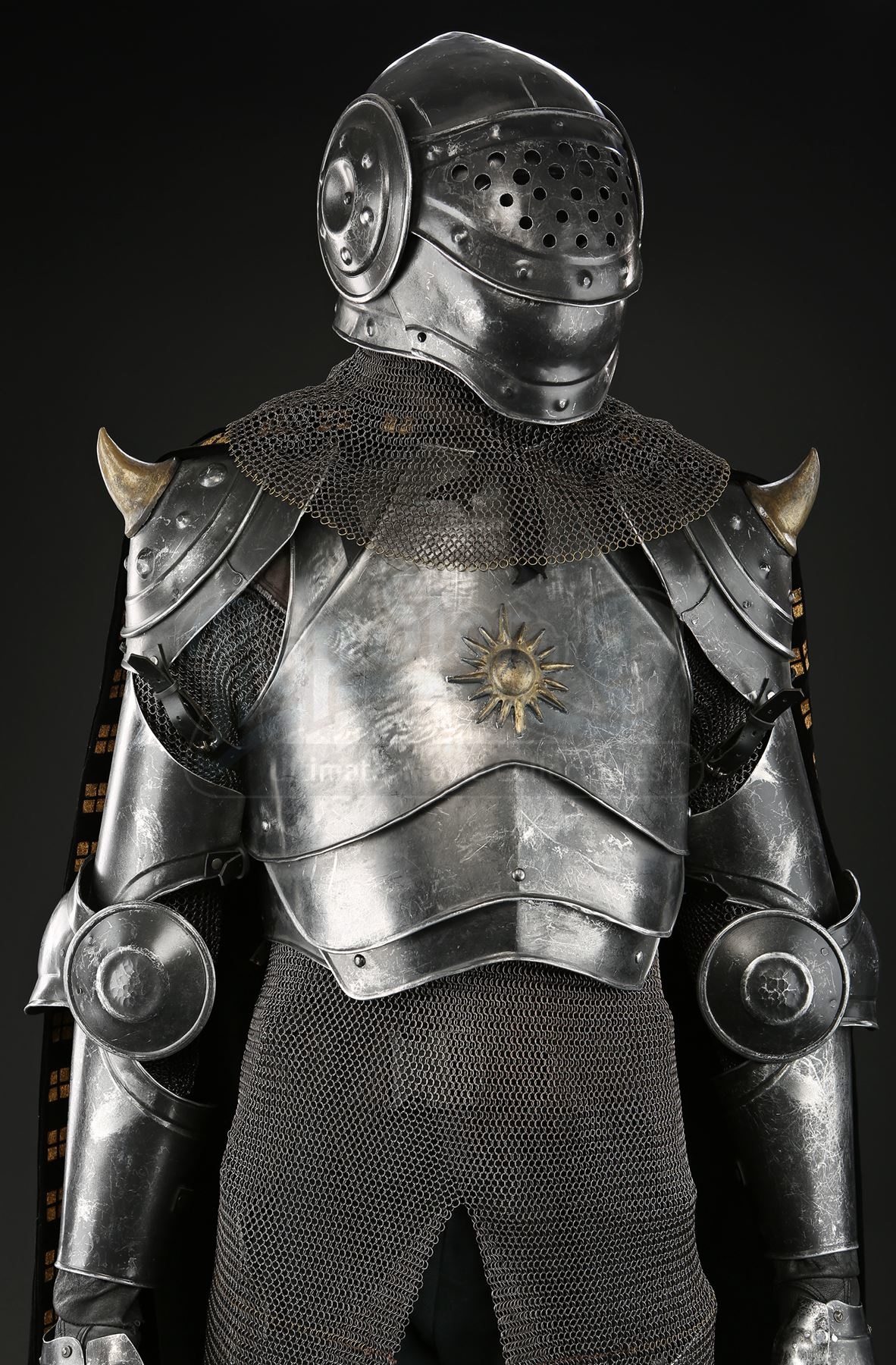 Mounted Knight Armor - Current price: $800