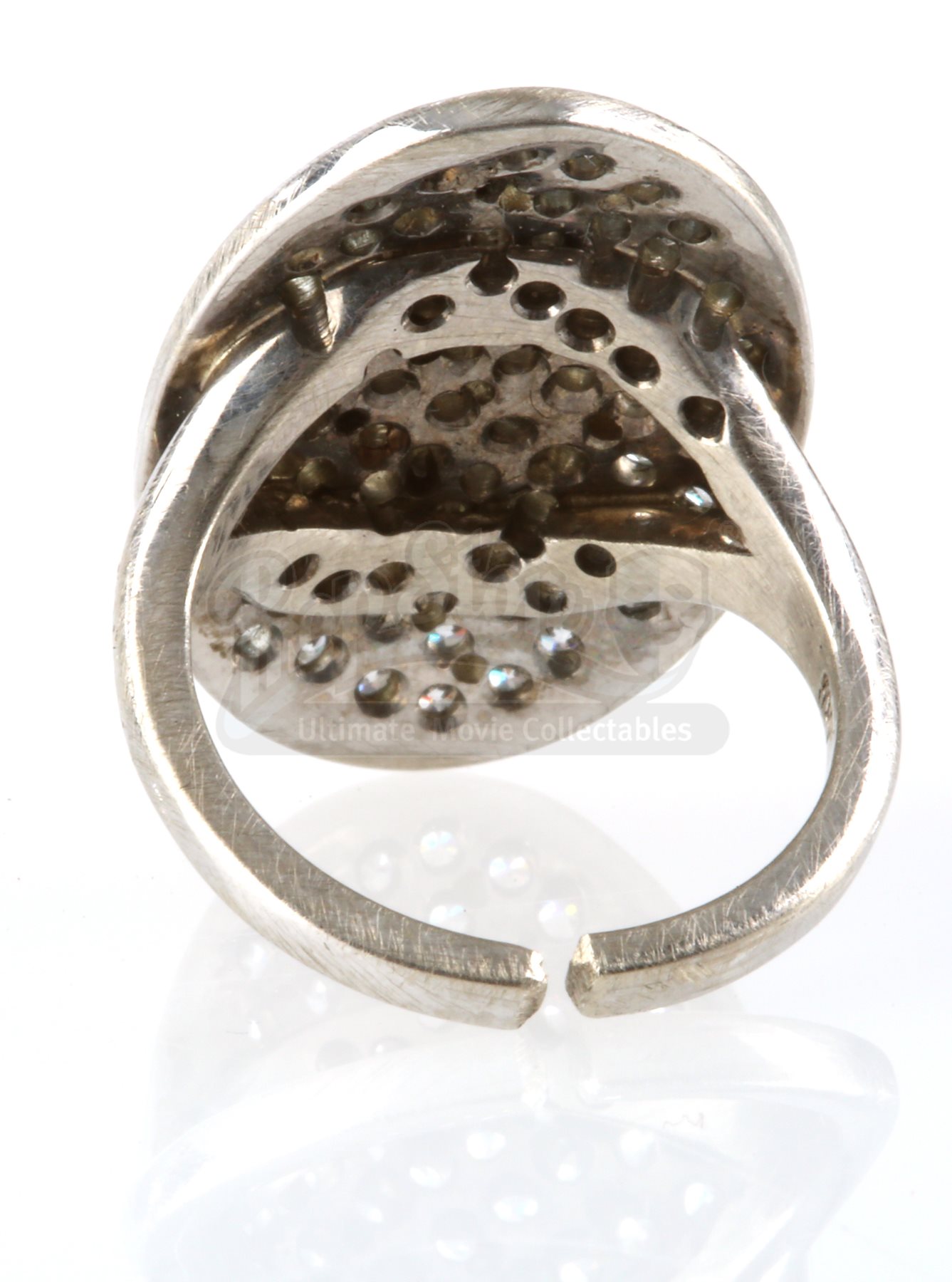 Bella Swan’s Engagement Ring Current price 14000