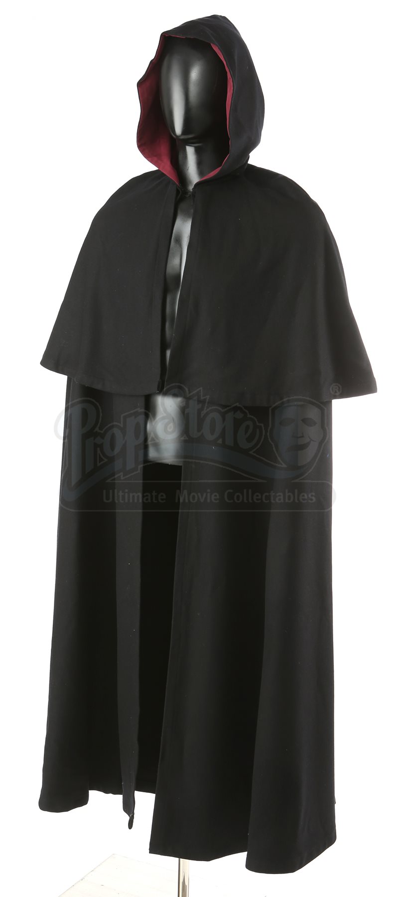 Black Volturi Cloak Current price 650