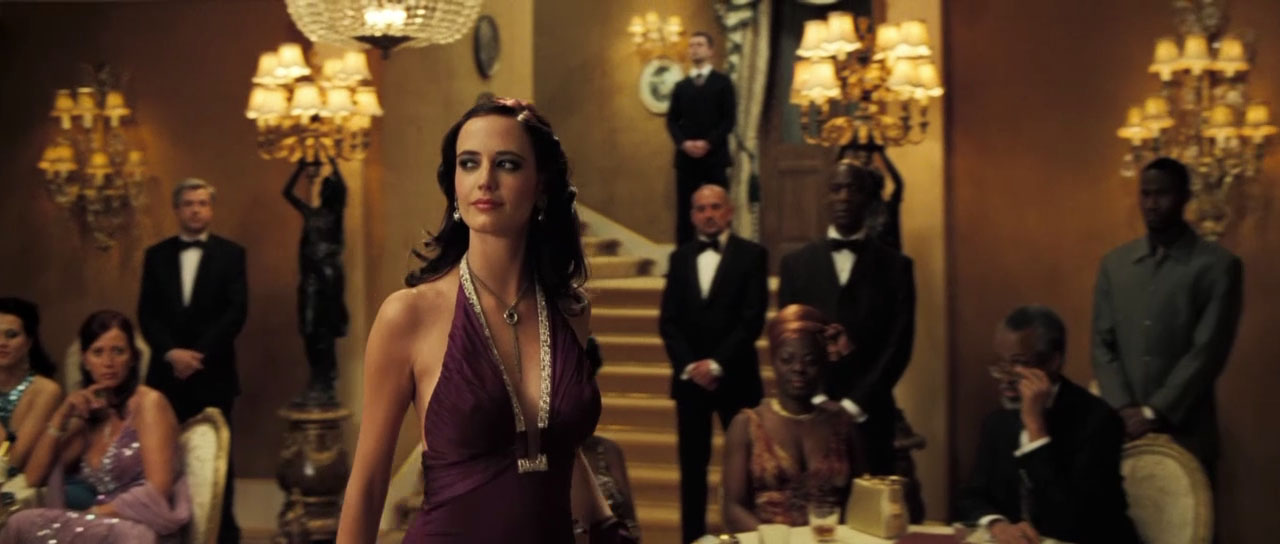 casino royale why did vesper die