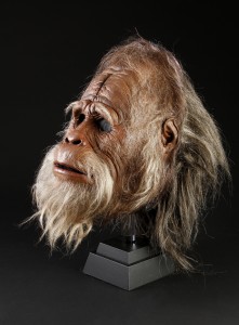 42119_Harry_&_the_Hendersons_Harry_Hands_Feet_Head_Stunt_Suit_Lot_11