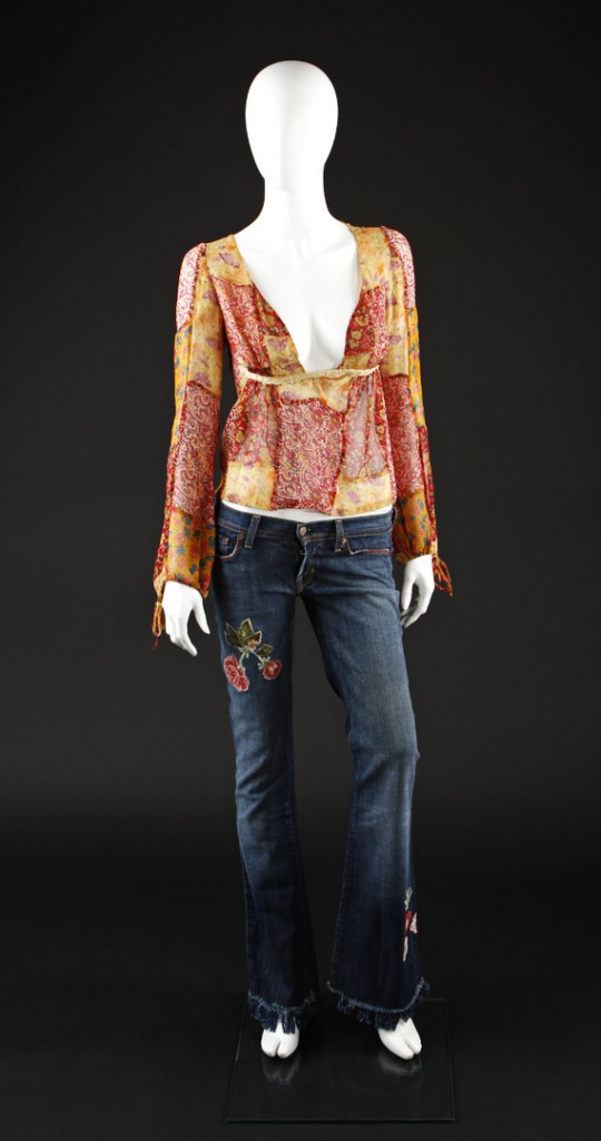 Death_Proof_Rose_McGowan_Costume_1