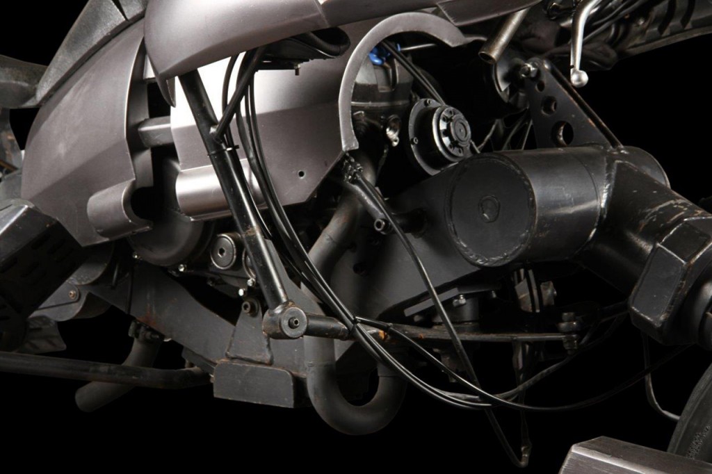 Batman- DKR- Bat Pod (10) 2