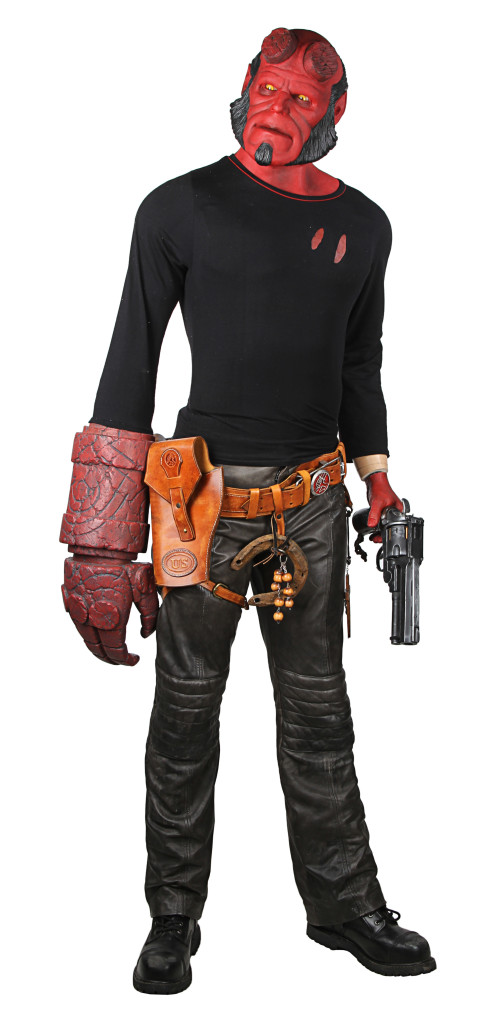 Hellboy- Ron Perlman Costume 10