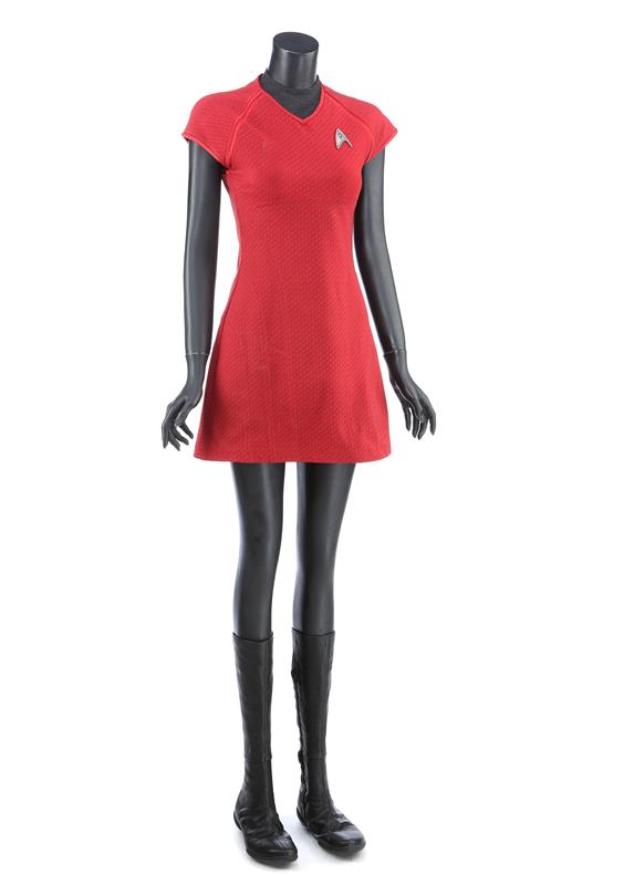75552_Uhura's Zoe Saldana Enterprise Uniform 01_1